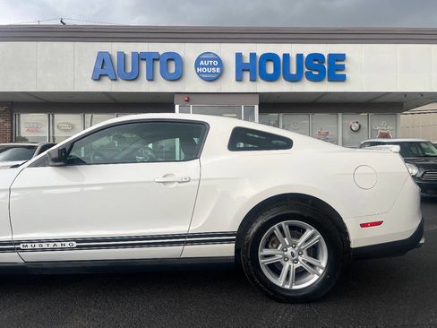 Used 2011 Ford Mustang Coupe w/ 101A Rapid Spec Order Code image 28