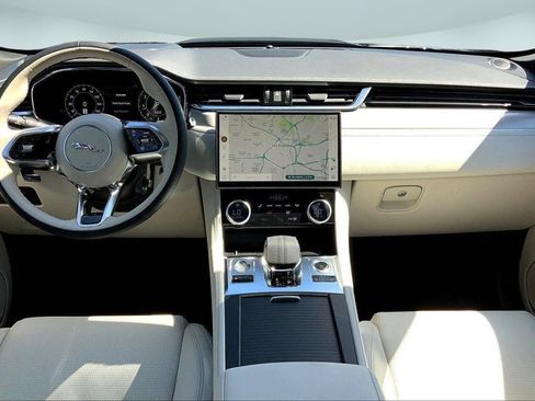 New 2026 Jaguar F-PACE R-Dynamic S AWD/4WD image 8