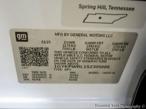 New 2025 Cadillac Lyriq Sport w/ LPO, Floor Liner Package AWD/4WD image 21