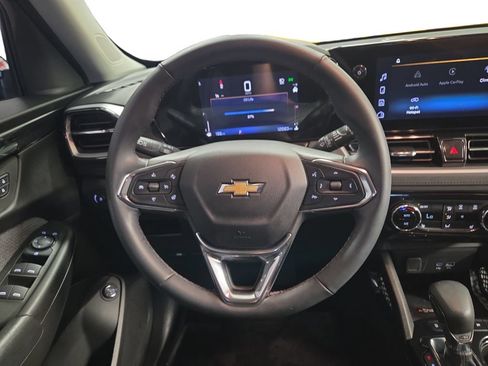 Used 2026 Chevrolet TrailBlazer LT w/ Convenience Package FWD image 12