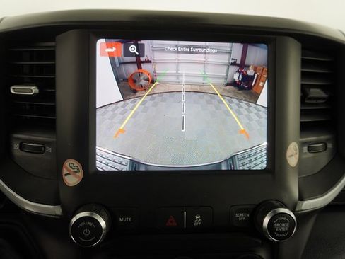 Used 2024 RAM 2500 Big Horn image 28