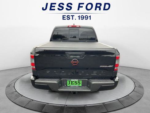 Used 2022 Nissan Frontier PRO-4X w/ Off-Road Protection Package image 4