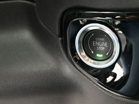 New 2026 Chevrolet Silverado 1500 LT w/ Convenience Package II image 22