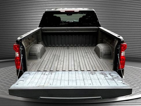 Used 2021 Chevrolet Silverado 1500 LT image 33