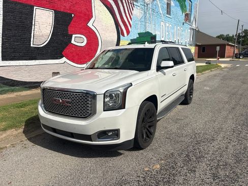 Used 2016 GMC Yukon XL Denali w/ Open Road Package AWD/4WD image 2