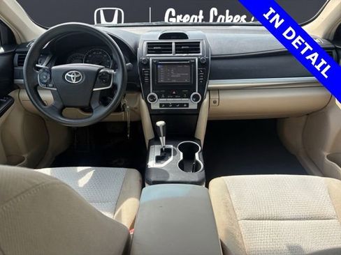 Used 2012 Toyota Camry LE FWD image 10