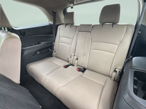 Used 2017 Honda Pilot EX-L image 18