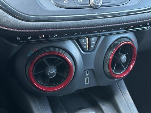 Used 2019 Chevrolet Blazer RS AWD/4WD image 20
