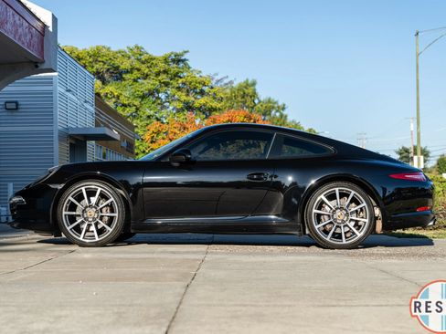 Used 2013 Porsche 911 GT3 RS image 10