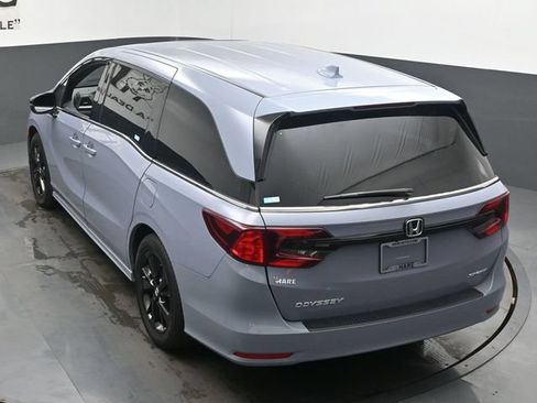 Used 2023 Honda Odyssey Sport image 41