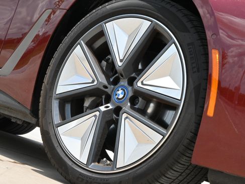 Certified 2023 BMW i4 eDrive35 w/ Premium Package RWD image 10