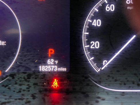 Used 2018 Honda Accord Sport image 19