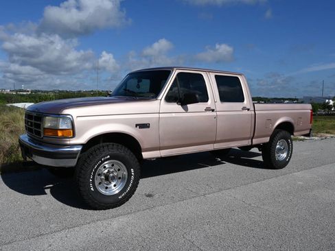 Used 1996 Ford F250 4x4 Crew Cab image 3