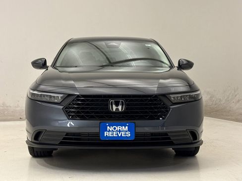 Certified 2025 Honda Accord LX image 3