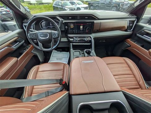 Used 2024 GMC Sierra 3500 Denali Ultimate image 31