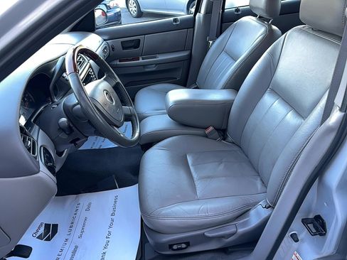Used 2005 Mercury Sable LS image 6