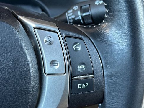 Used 2013 Lexus ES 300h w/ Luxury Pkg image 29