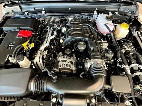 New 2025 Jeep Gladiator Sport image 27