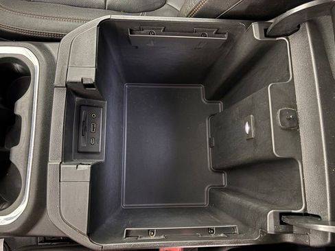 Used 2019 GMC Sierra 1500 AT4 w/ AT4 Premium Package AWD/4WD image 35