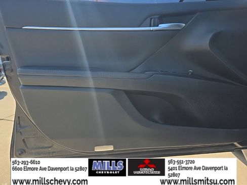 Used 2019 Toyota Camry XLE w/ Carpet Mat Package FWD image 15