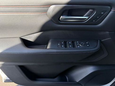 New 2026 Nissan Armada PRO-4X w/ Captain's Chari Seat Package image 19