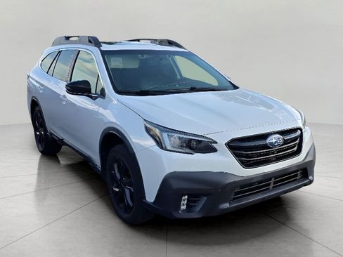 Used 2020 Subaru Outback Onyx Edition XT w/ Popular Package #2 AWD/4WD image 4