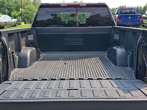 Used 2026 GMC Sierra 1500 SLT AWD/4WD image 30