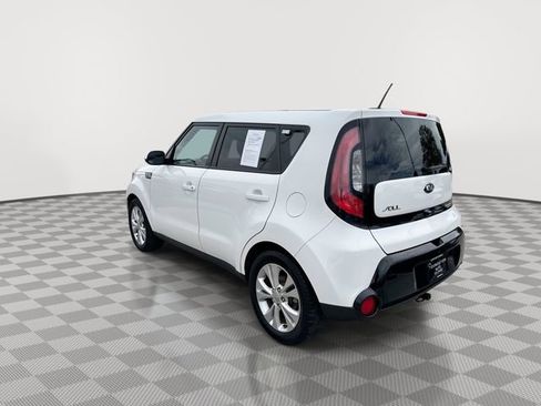 Used 2016 Kia Soul + FWD image 6