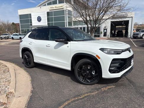 New 2026 Volkswagen Tiguan SE R-Line AWD/4WD image 1