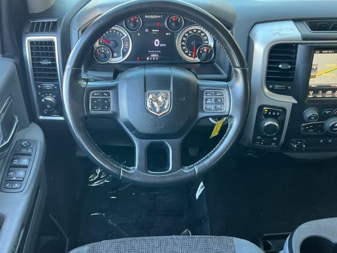 Used 2017 RAM 1500 Big Horn image 16