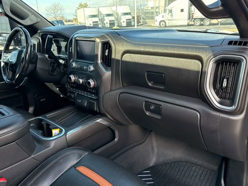 Used 2020 GMC Sierra 1500 AT4 w/ AT4 Premium Package image 18