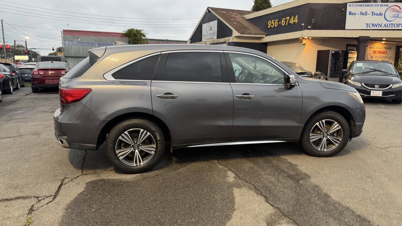 Used 2017 Acura MDX FWD image 11