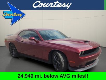 Used 2019 Dodge Challenger R/T w/ Blacktop Package