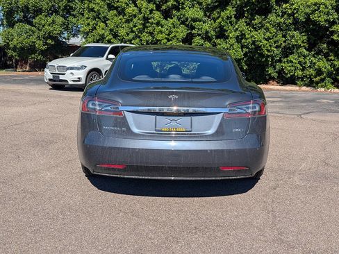 Used 2018 Tesla Model S 100D image 4
