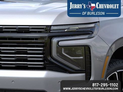 New 2026 Chevrolet Suburban High Country AWD/4WD image 12