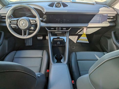 New 2025 Porsche Macan Turbo Electric image 22
