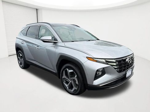 Certified 2024 Hyundai Tucson Limited AWD/4WD image 3