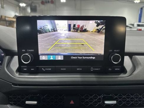 Used 2023 Honda Accord EX image 29