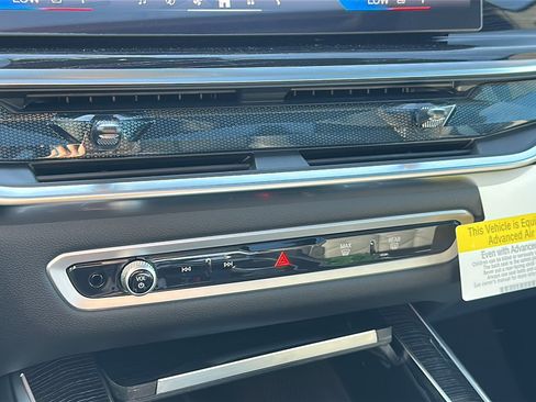 New 2026 BMW X5 xDrive40i w/ M Sport Package image 25