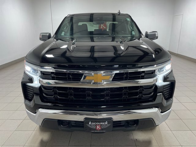 Used 2024 Chevrolet Silverado 1500 LT AWD/4WD image 2