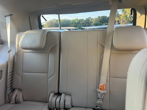 Used 2020 GMC Yukon Denali w/ Enhanced Security Package image 23