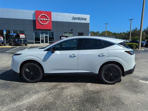 New 2026 Nissan Murano SV image 9