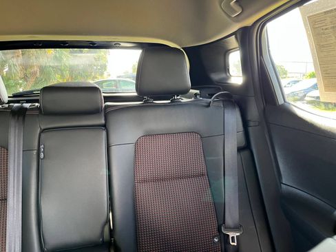 Used 2026 Nissan Kicks SR AWD/4WD image 34