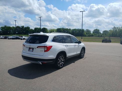 Used 2020 Honda Pilot Touring image 8