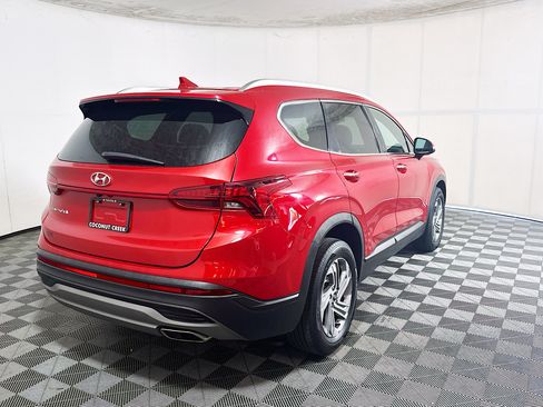 Used 2023 Hyundai Santa Fe SEL FWD image 3