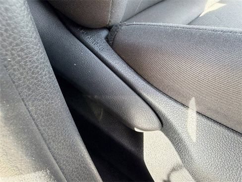 Certified 2024 Toyota RAV4 XLE image 28