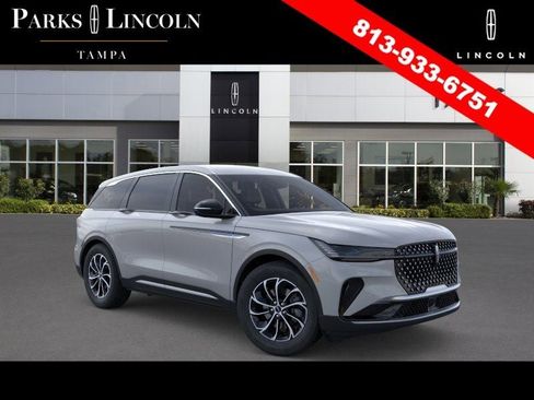New 2026 Lincoln Nautilus Premier AWD/4WD image 7