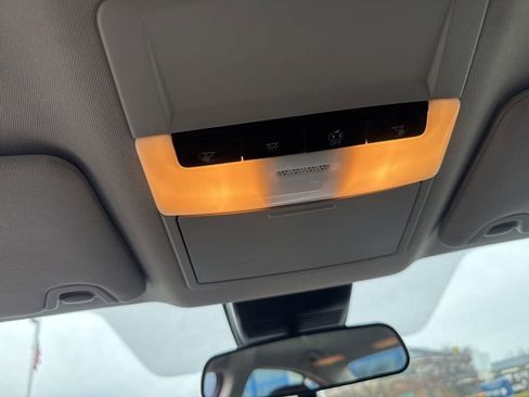 Used 2024 Nissan Altima 2.5 SV image 21