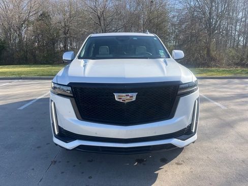 Used 2023 Cadillac Escalade Sport Platinum image 13