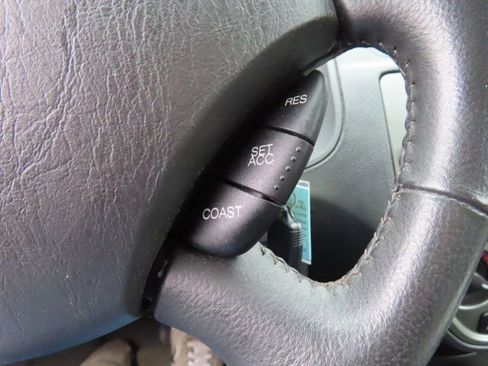 Used 2007 Ford Focus SE image 26